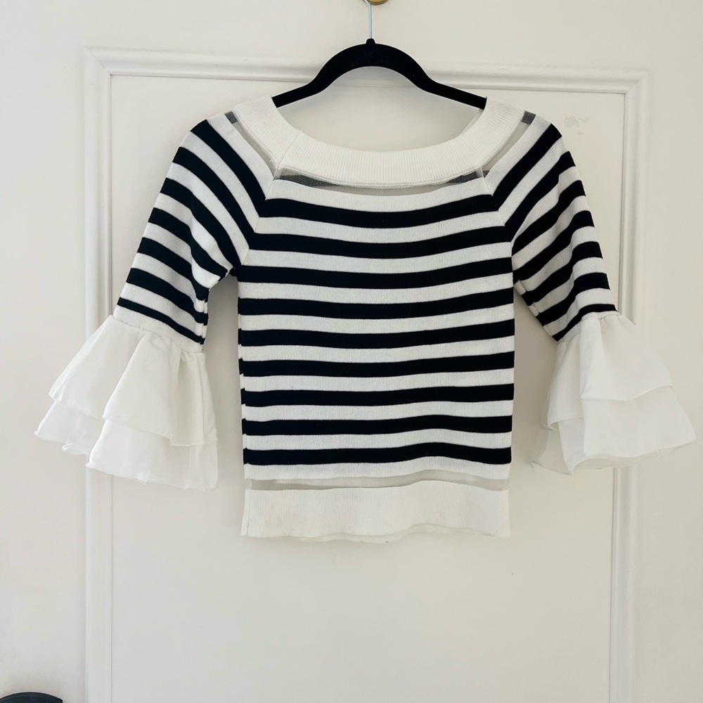 Chic Black and White Ruffled Bell Sleeve cropped Blouse